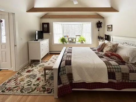 5 Morrison Road Bristol ME 04564