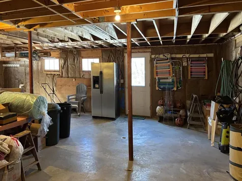 5 Morrison Road Bristol ME 04564