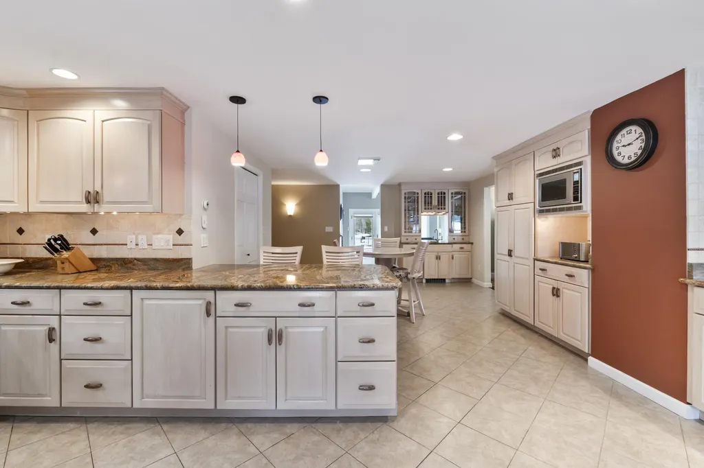 112 Old Lisbon Road Lewiston ME 04240