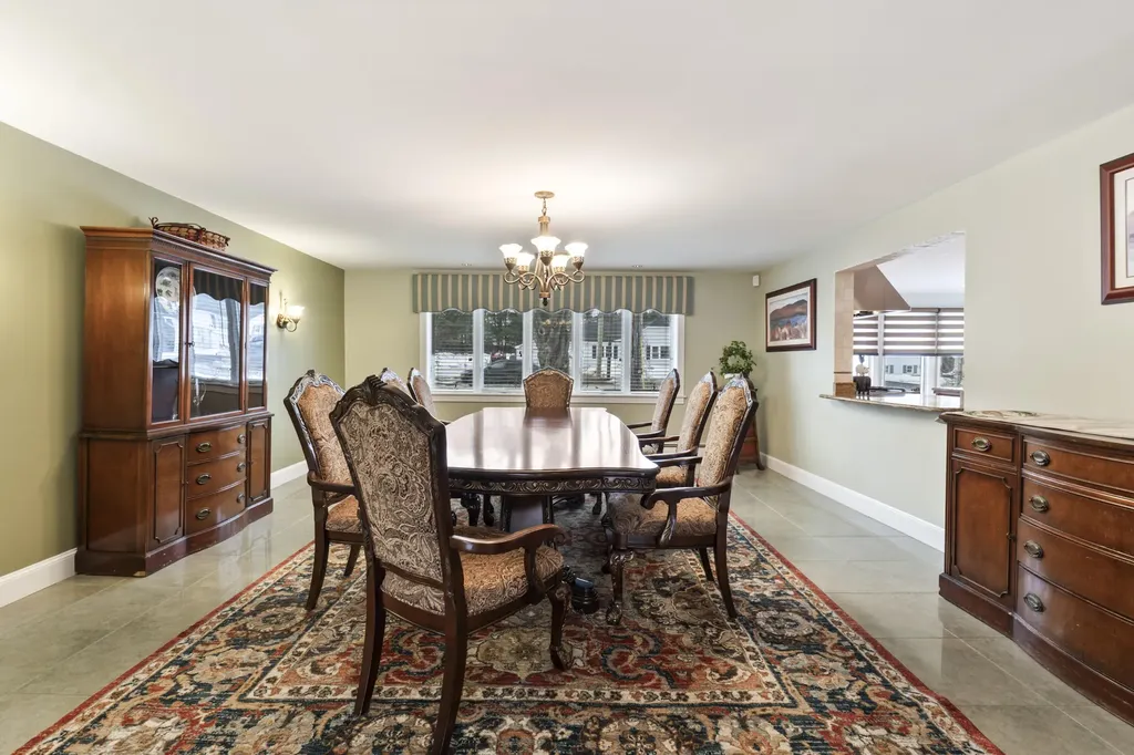112 Old Lisbon Road Lewiston ME 04240