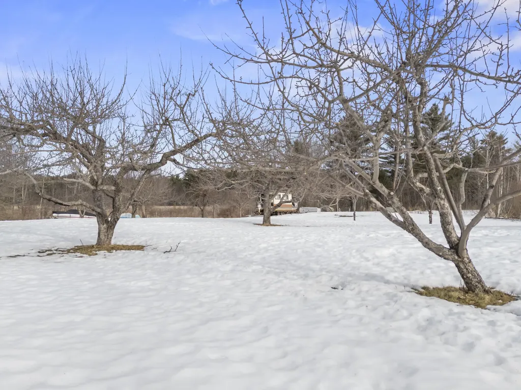 112 Old Lisbon Road Lewiston ME 04240