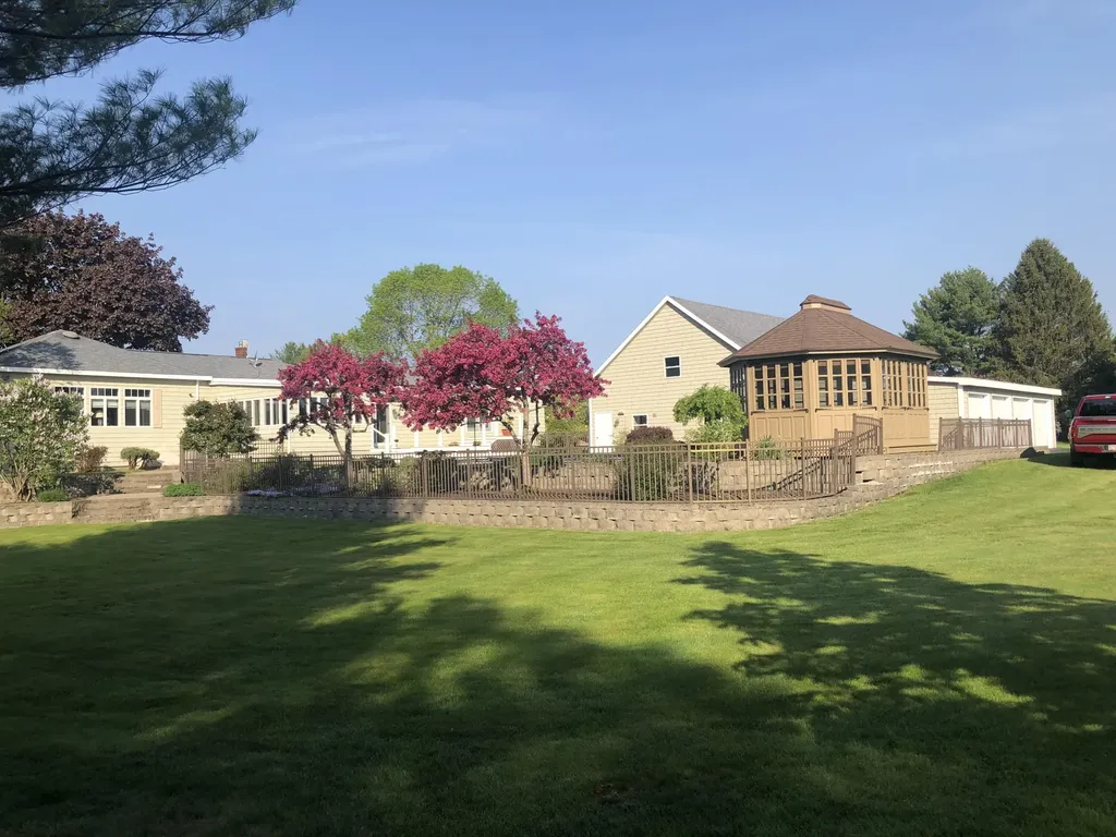 112 Old Lisbon Road Lewiston ME 04240