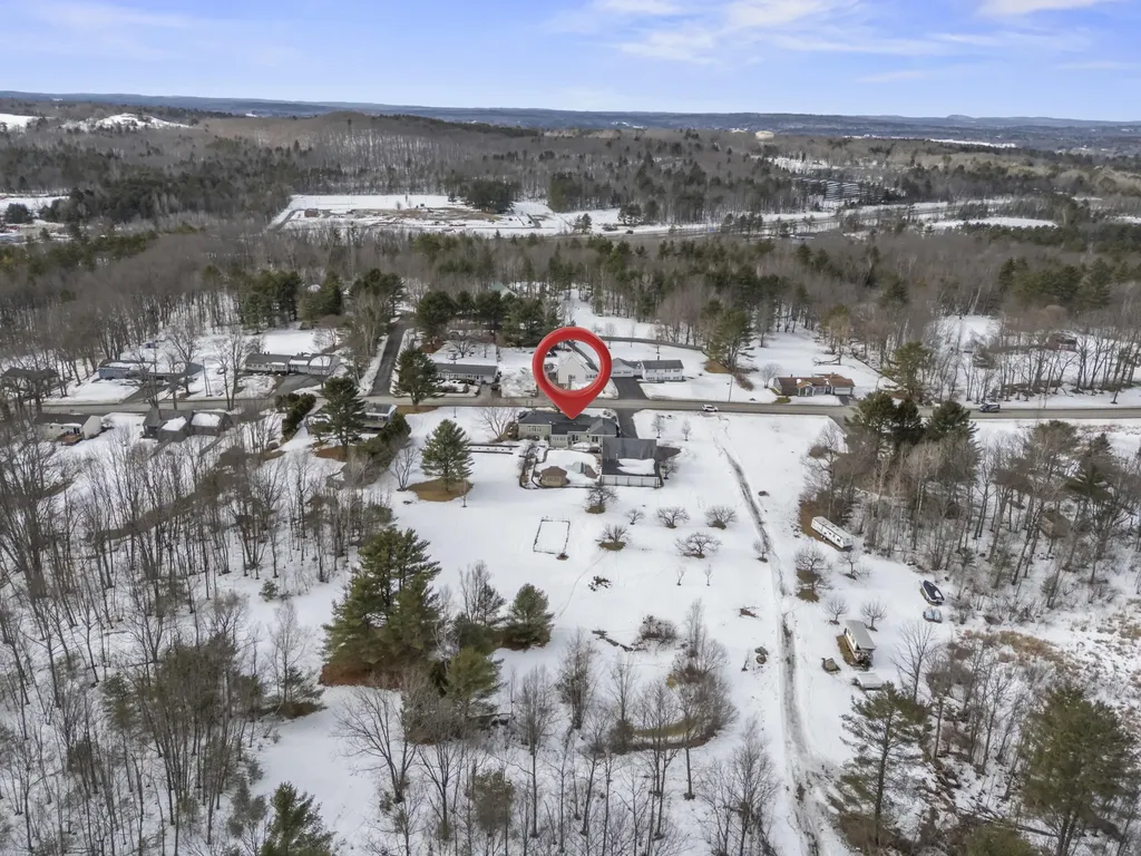 112 Old Lisbon Road Lewiston ME 04240