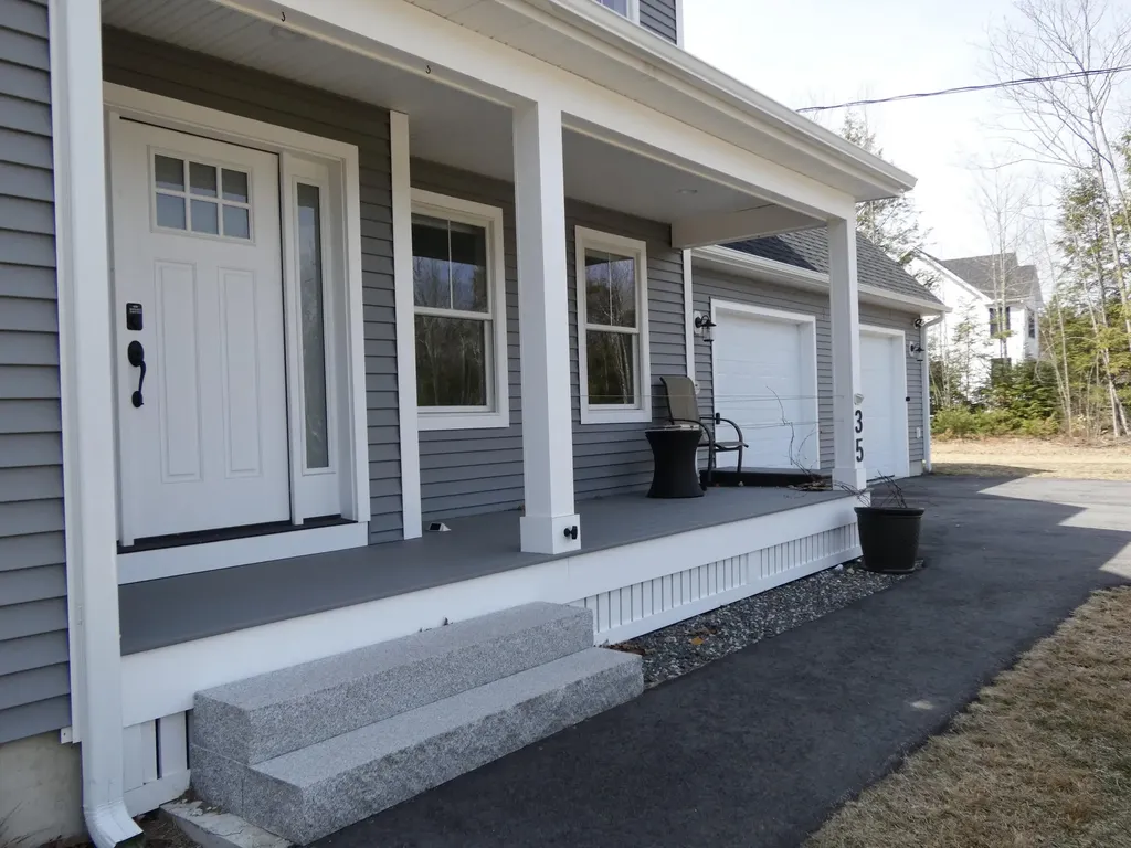 35 Heritage Drive Berwick ME 03901