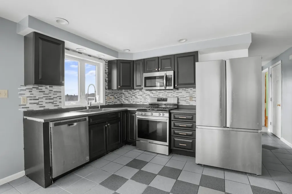 451 Hooper Road Shapleigh ME 04076
