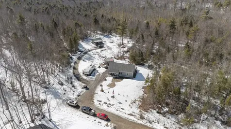 41 Hidden Pond Road Sabattus ME 04280