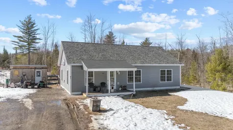 41 Hidden Pond Road Sabattus ME 04280