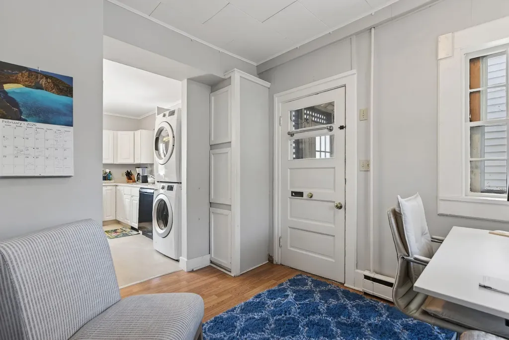 93 Main Street Kennebunk ME 04043