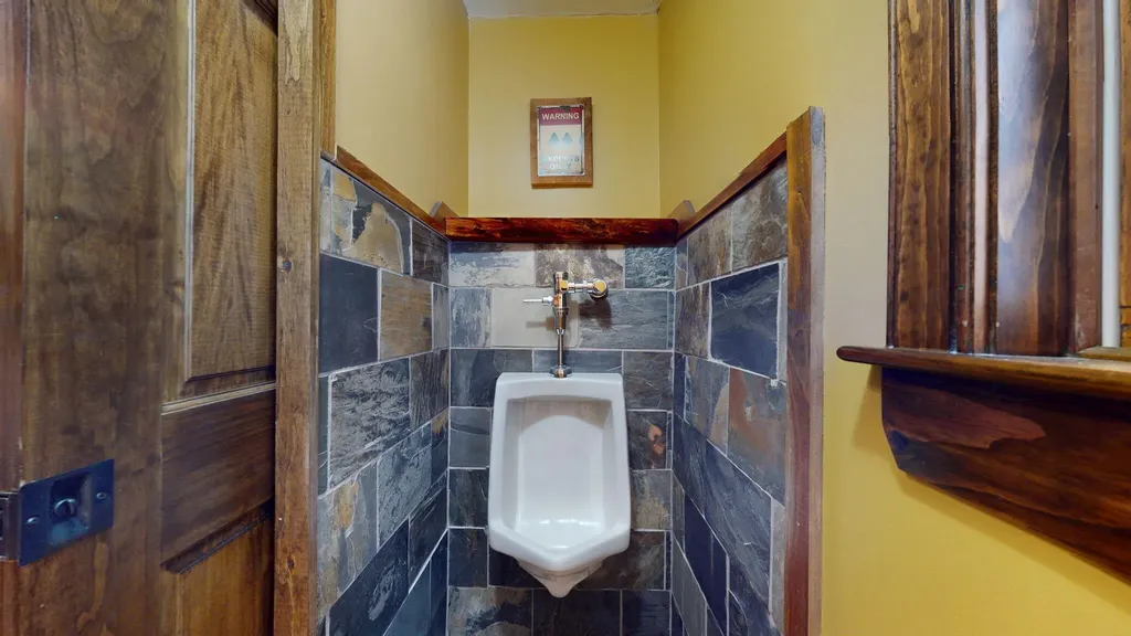 20 Pond Road Newry ME 04261