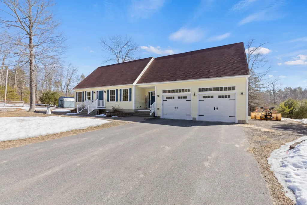61 Checkerberry Lane Wells ME 04090