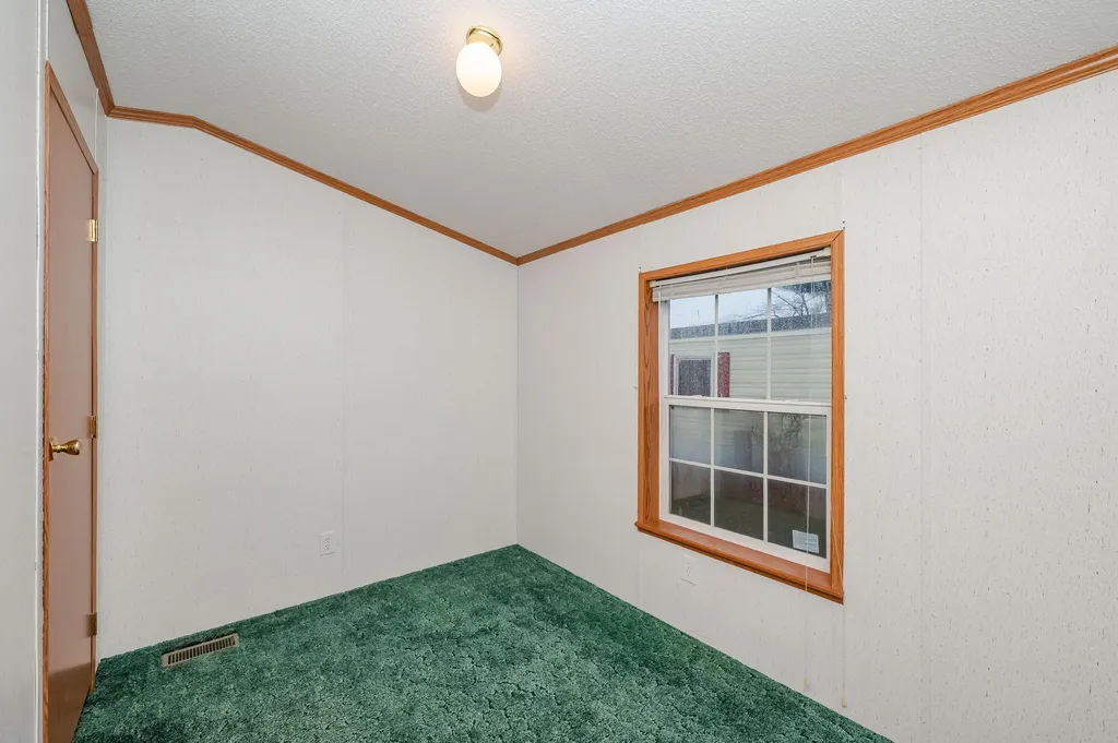 53 Blackberry Place Kittery ME 03904