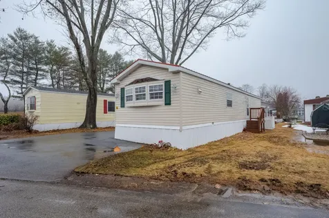 53 Blackberry Place Kittery ME 03904