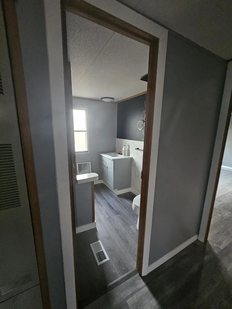 42 Squire Court Winthrop ME 04364