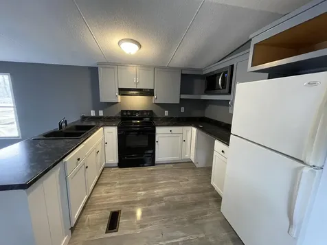 42 Squire Court Winthrop ME 04364