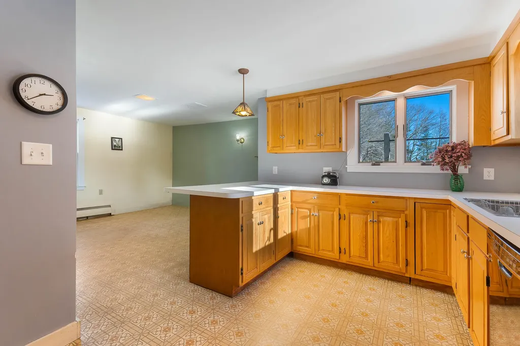 3 Langdon Road Wiscasset ME 04578