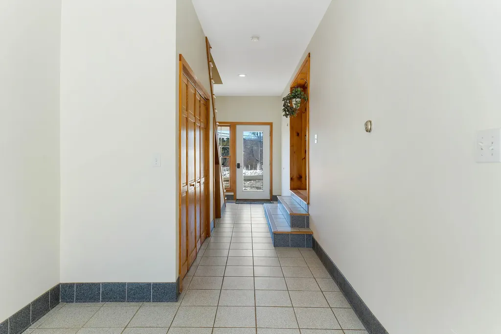 3 Langdon Road Wiscasset ME 04578
