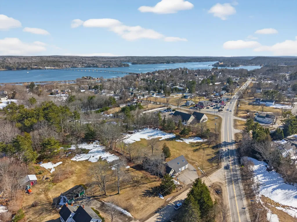 3 Langdon Road Wiscasset ME 04578