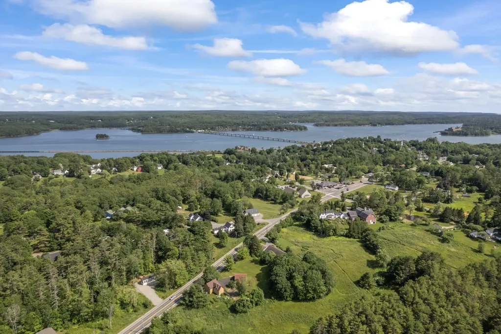 3 Langdon Road Wiscasset ME 04578