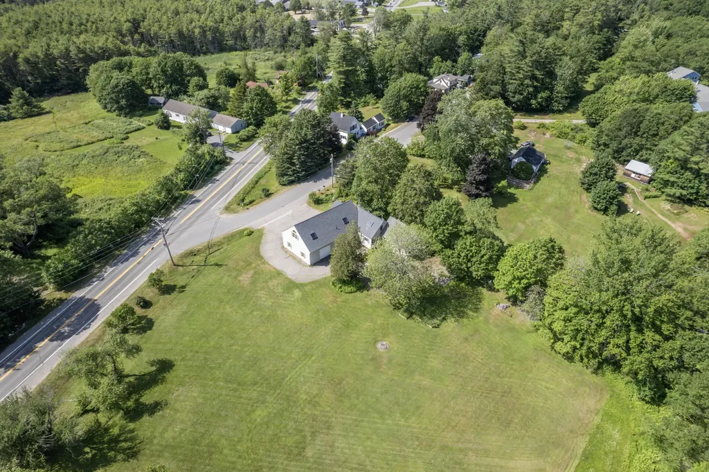 3 Langdon Road Wiscasset ME 04578