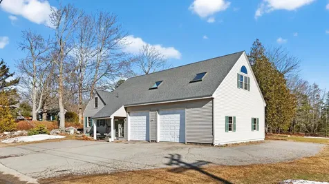 3 Langdon Road Wiscasset ME 04578