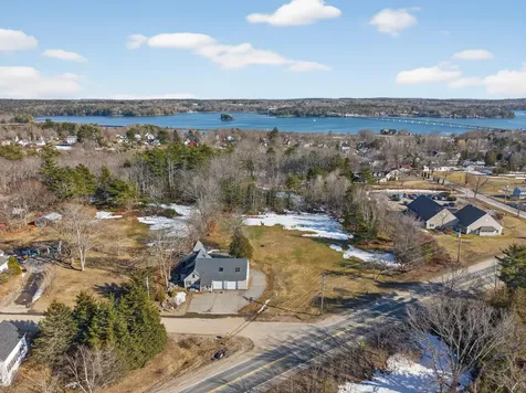 3 Langdon Road Wiscasset ME 04578