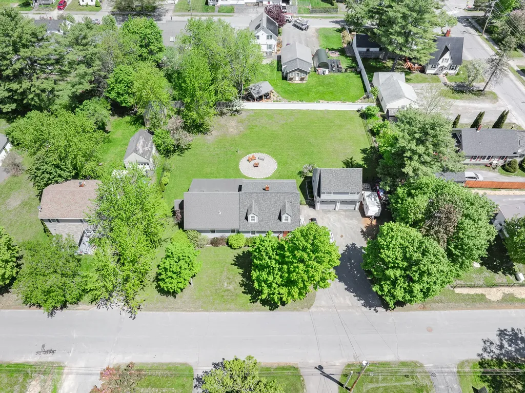 15 Fairfax Street Bangor ME 04401