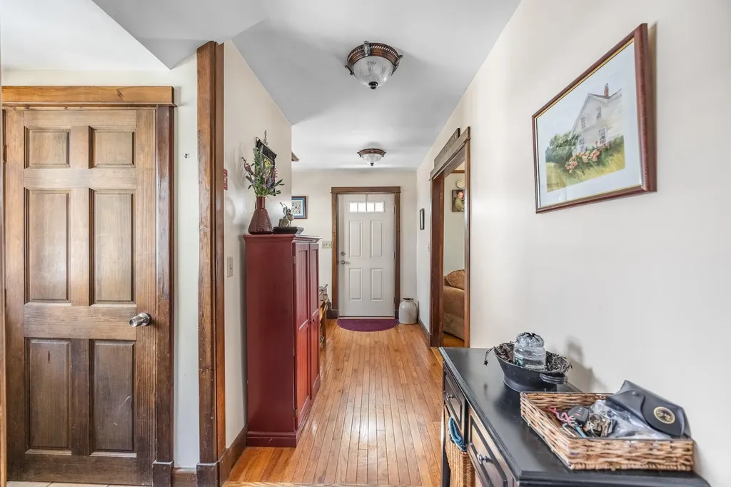 15 Fairfax Street Bangor ME 04401