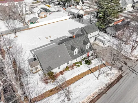 15 Fairfax Street Bangor ME 04401
