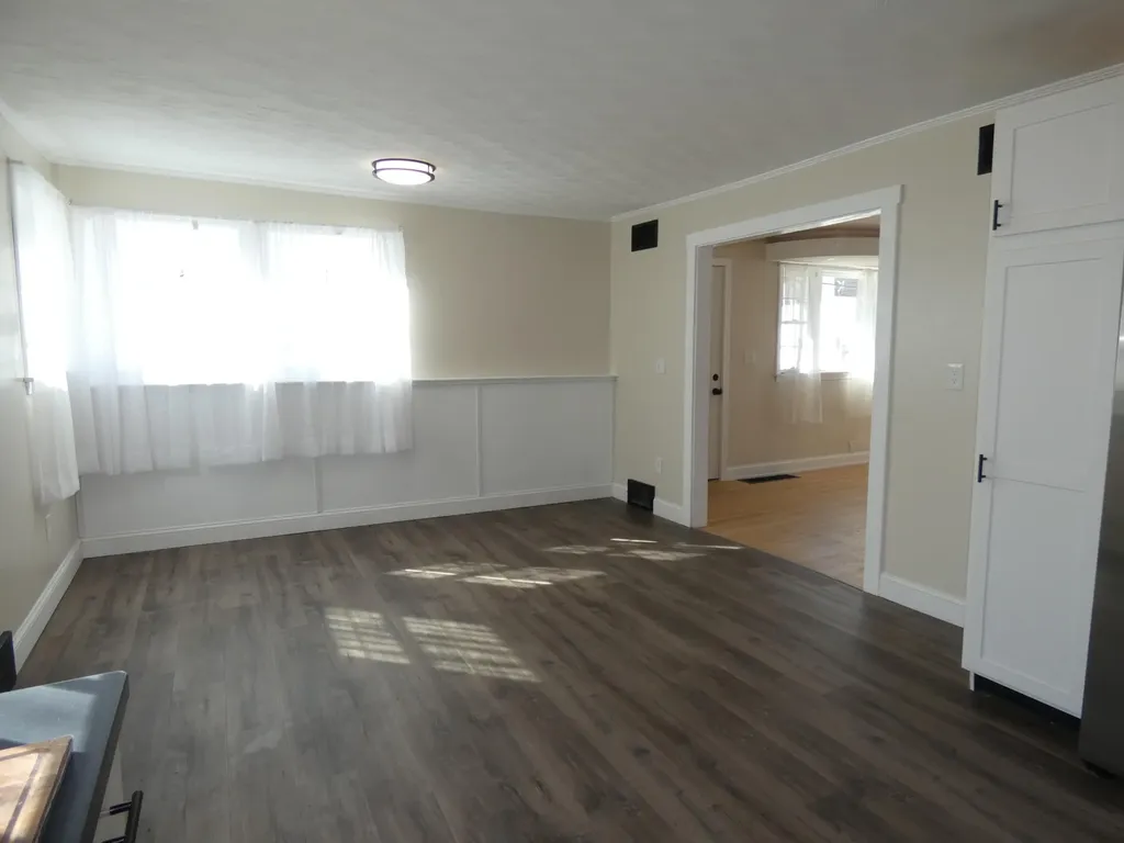 28.5 Elm Street Fairfield ME 04937