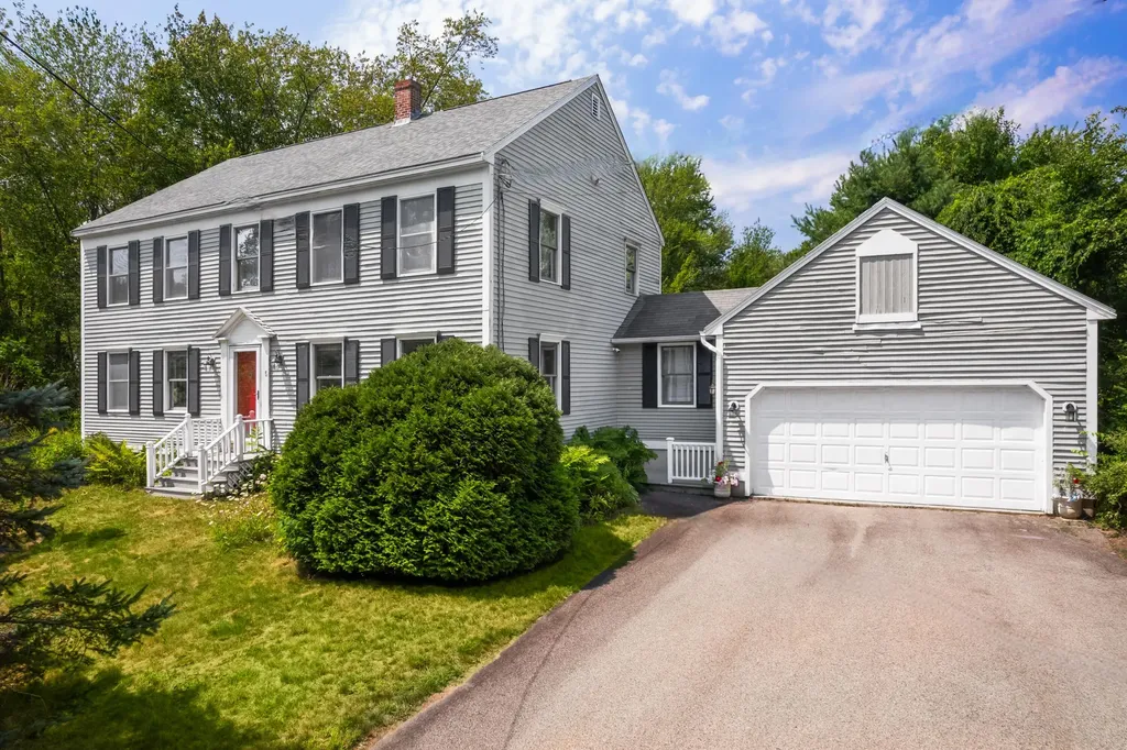 Kennebunk ME, 5 Heath Road