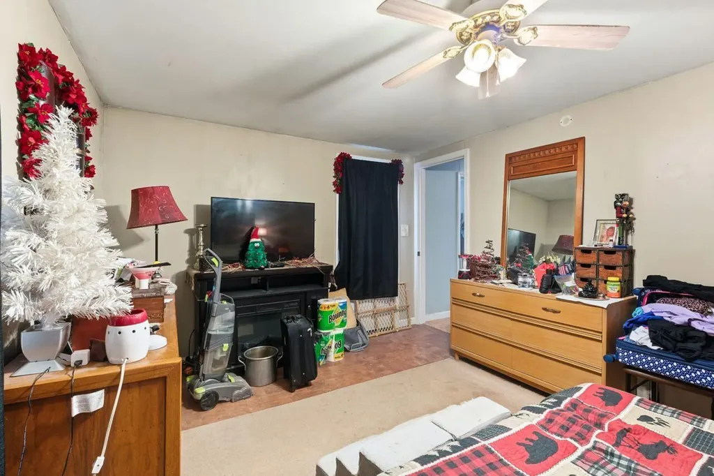 16 Moose Lane Cary Plt ME 04471