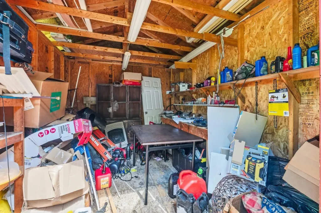 16 Moose Lane Cary Plt ME 04471