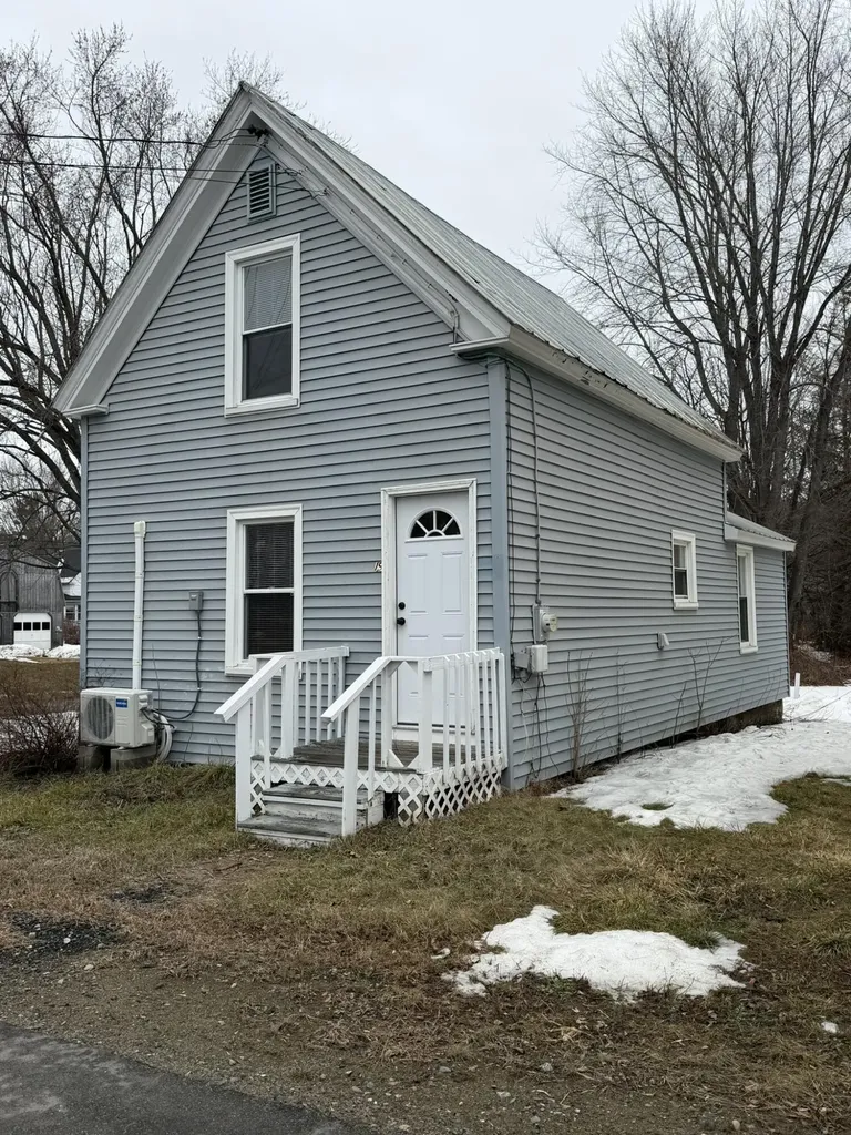 19 Knapp Street Livermore Falls ME 04254