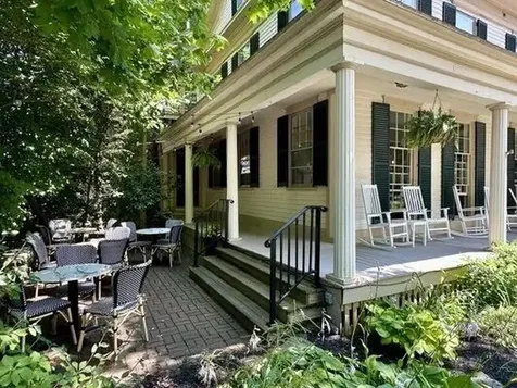 165 Park Row Brunswick ME 04011