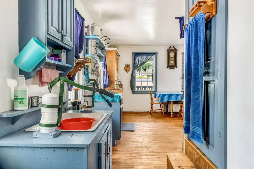 22 Rockland Road Jefferson ME 04348