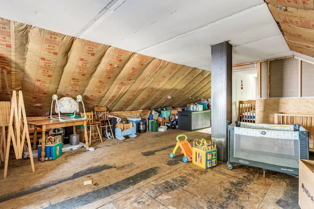 22 Rockland Road Jefferson ME 04348