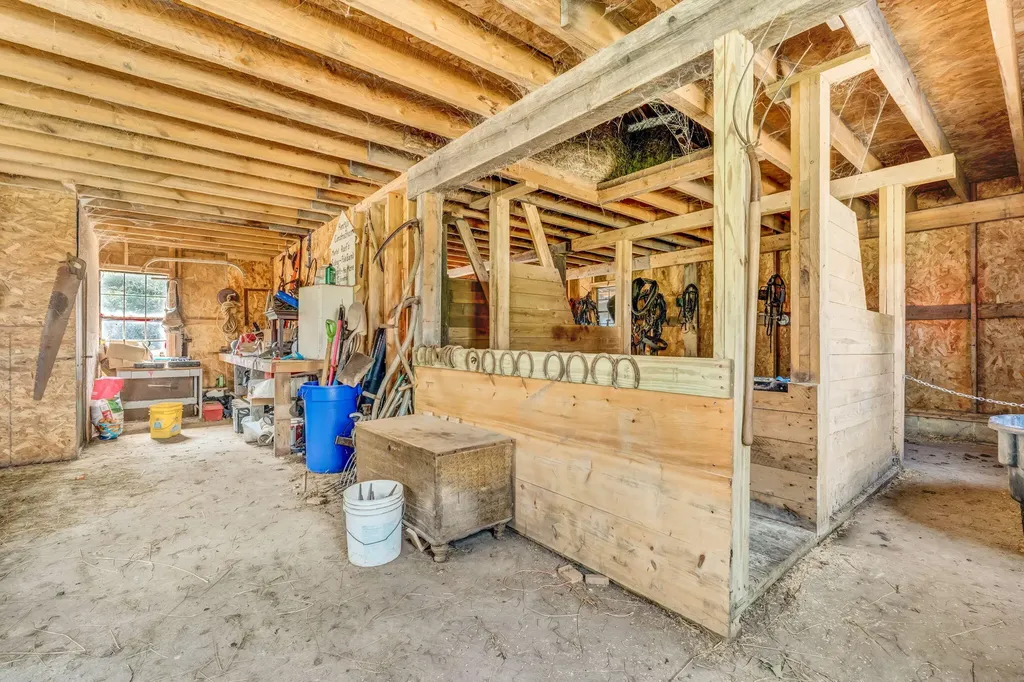 22 Rockland Road Jefferson ME 04348