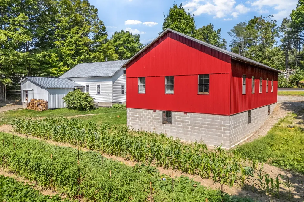 22 Rockland Road Jefferson ME 04348