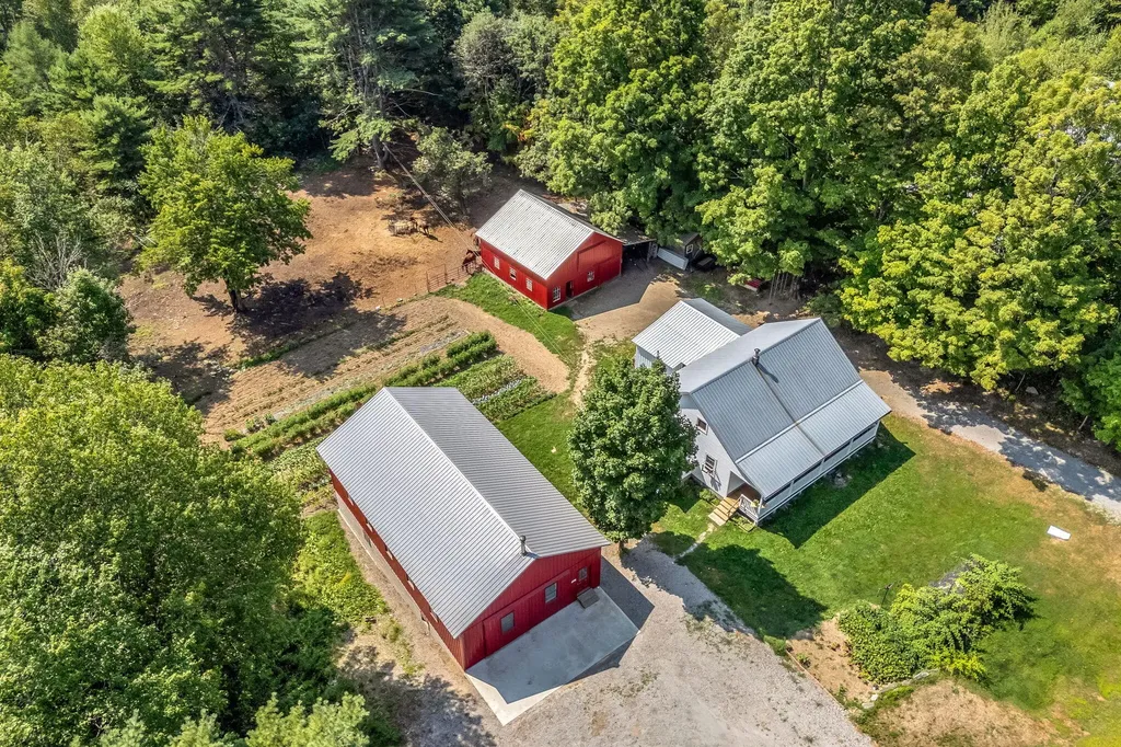 22 Rockland Road Jefferson ME 04348