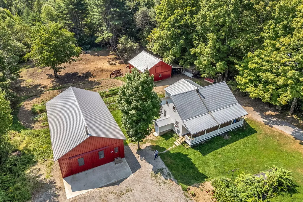 22 Rockland Road Jefferson ME 04348