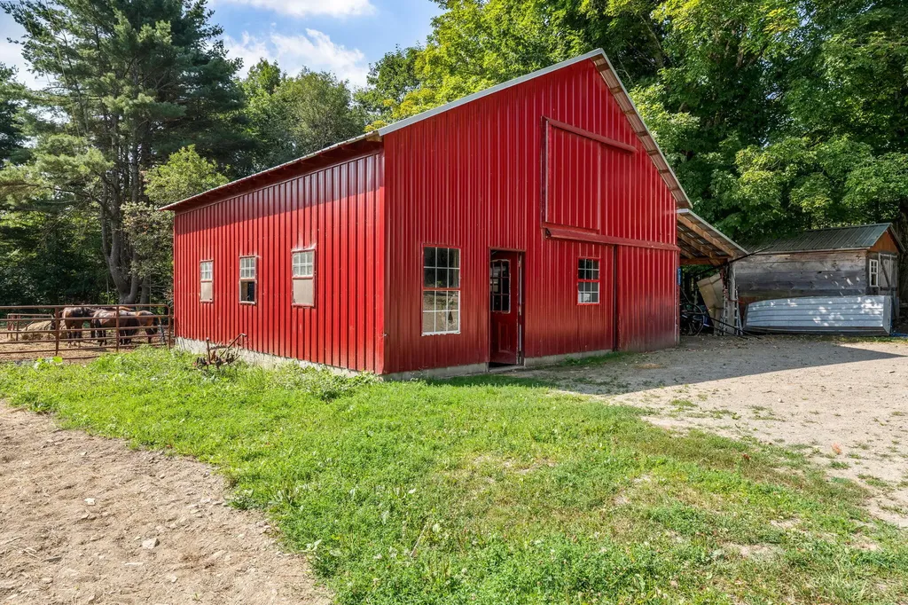 22 Rockland Road Jefferson ME 04348
