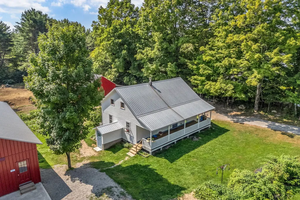 22 Rockland Road Jefferson ME 04348