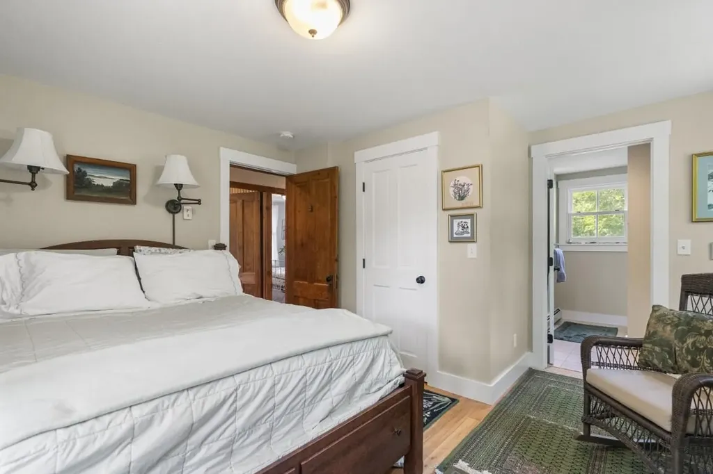 74 & 76 Bay Street Boothbay Harbor ME 04538