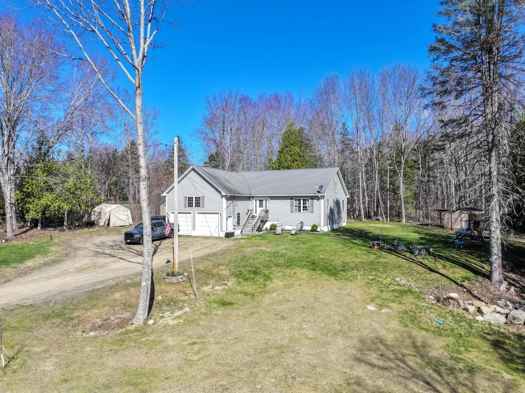 49 Stetson Road W Levant ME 04456
