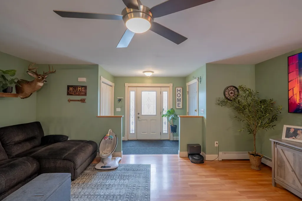 49 Stetson Road W Levant ME 04456