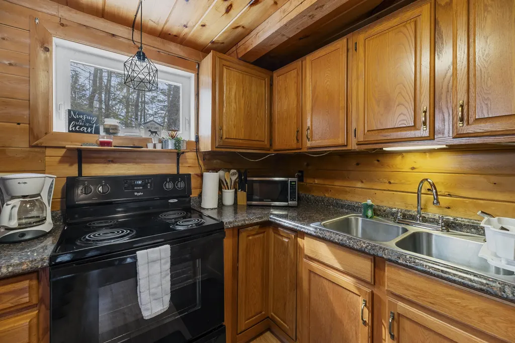 4 Sunset Avenue Greenville ME 04441