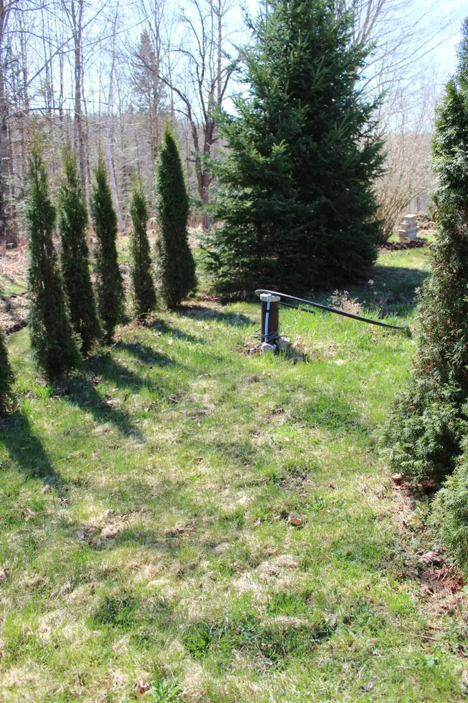 759 Brooks Road Knox ME 04986