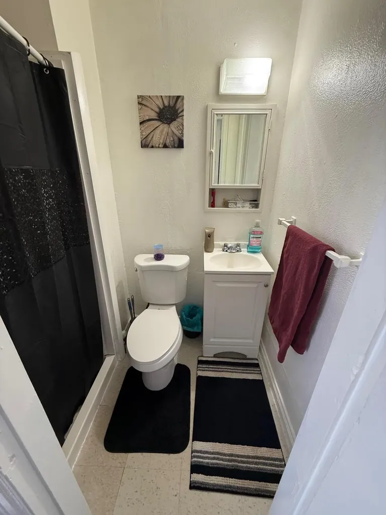 25 Hartford Street Rumford ME 04276