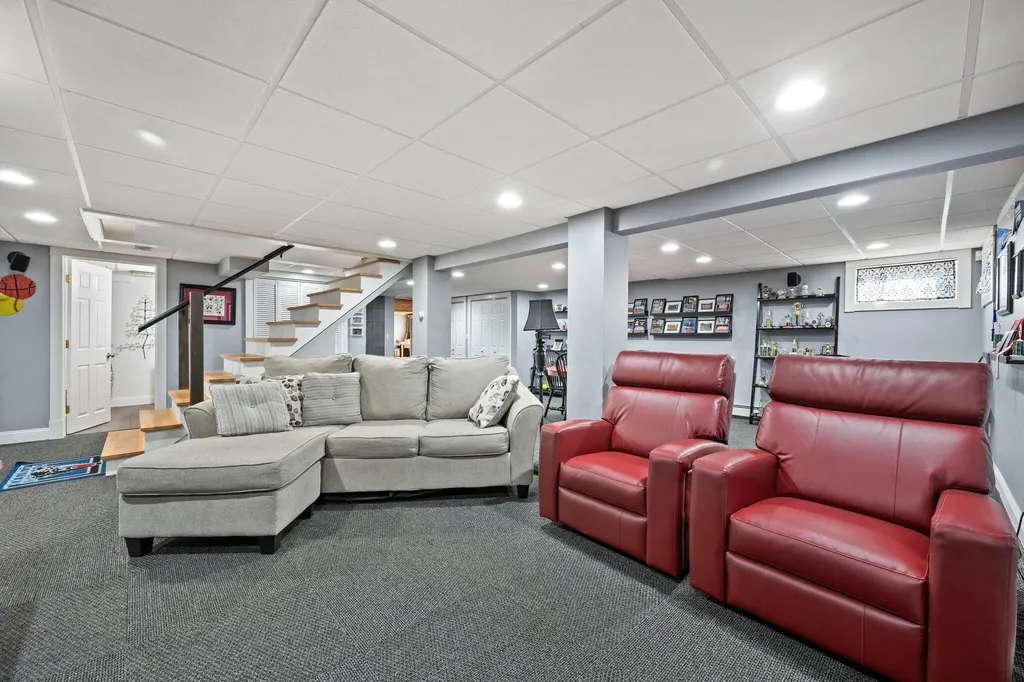192 Laurel Circle Bangor ME 04401