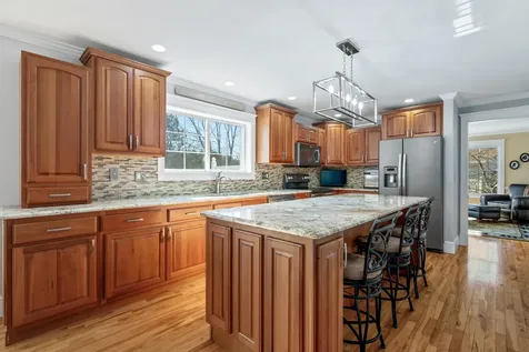 192 Laurel Circle Bangor ME 04401